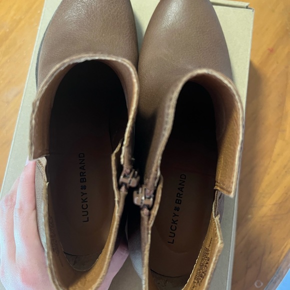 Lucky Brand ankle boots - Picture 3 of 10